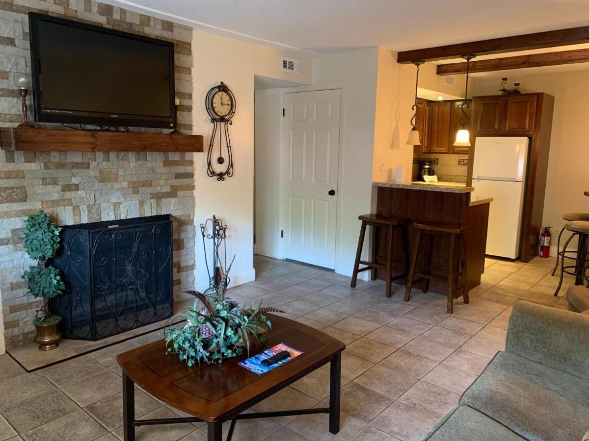 Oak Square Rentals Gatlinburg Zimmer foto